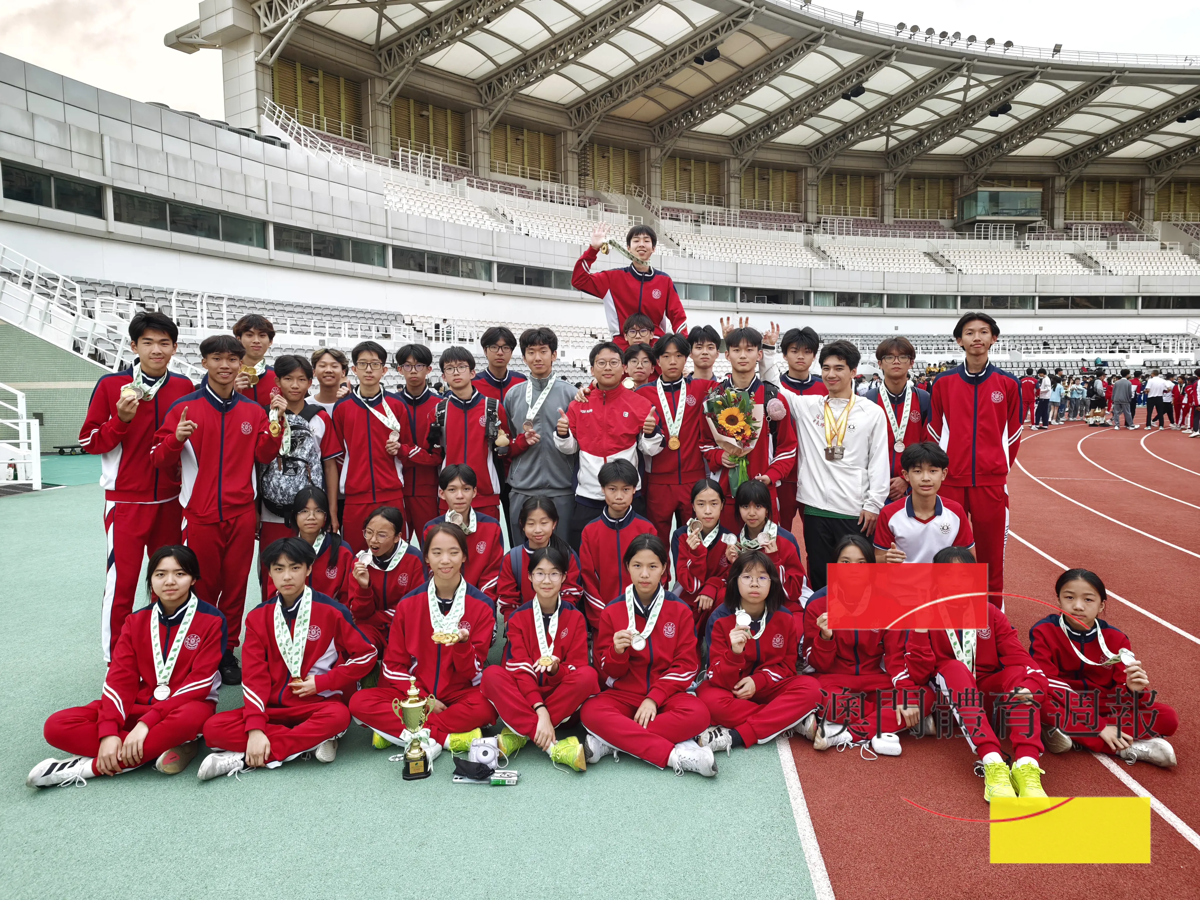 E2  李鴻洲認為這新一代青少年具備了更好的生理優勢.jpg